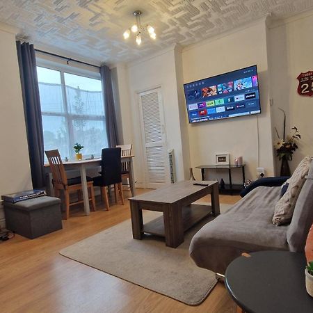 Cosy 1 Bed Apartment In Линкълн Екстериор снимка